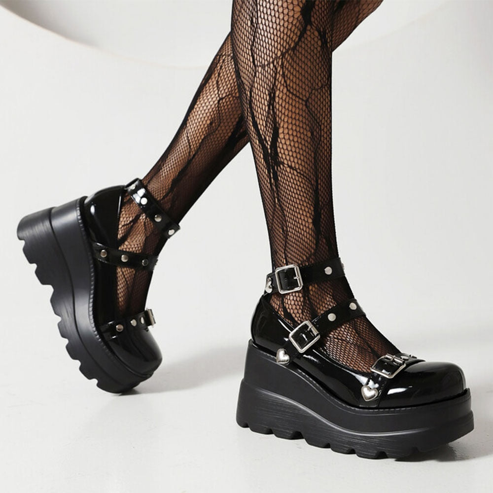 Abyzou Platform Sandals